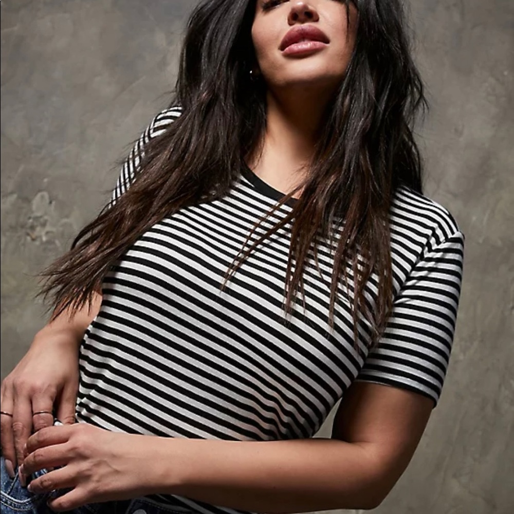 COPY - NWT Torrid Black and White Perfect Tee